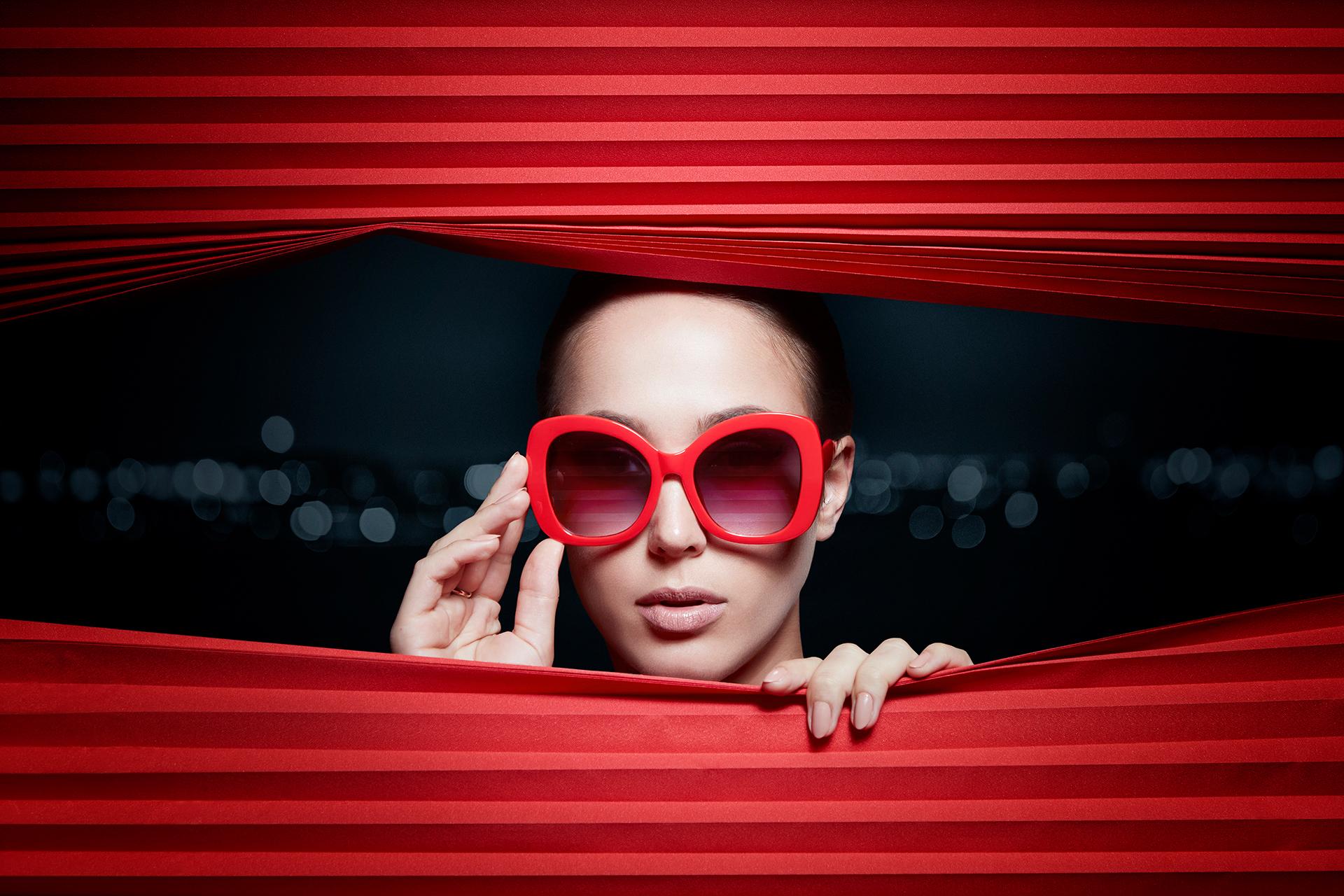 New York Photography Awards Winner - Look at the World with Our eyes