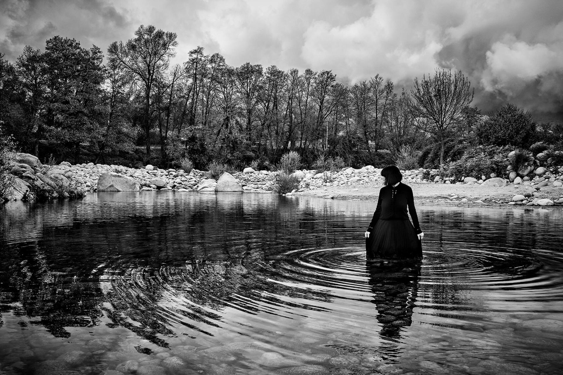 New York Photography Awards Winner - THE LAST DAY IN THE LIFE OF NORA BARES