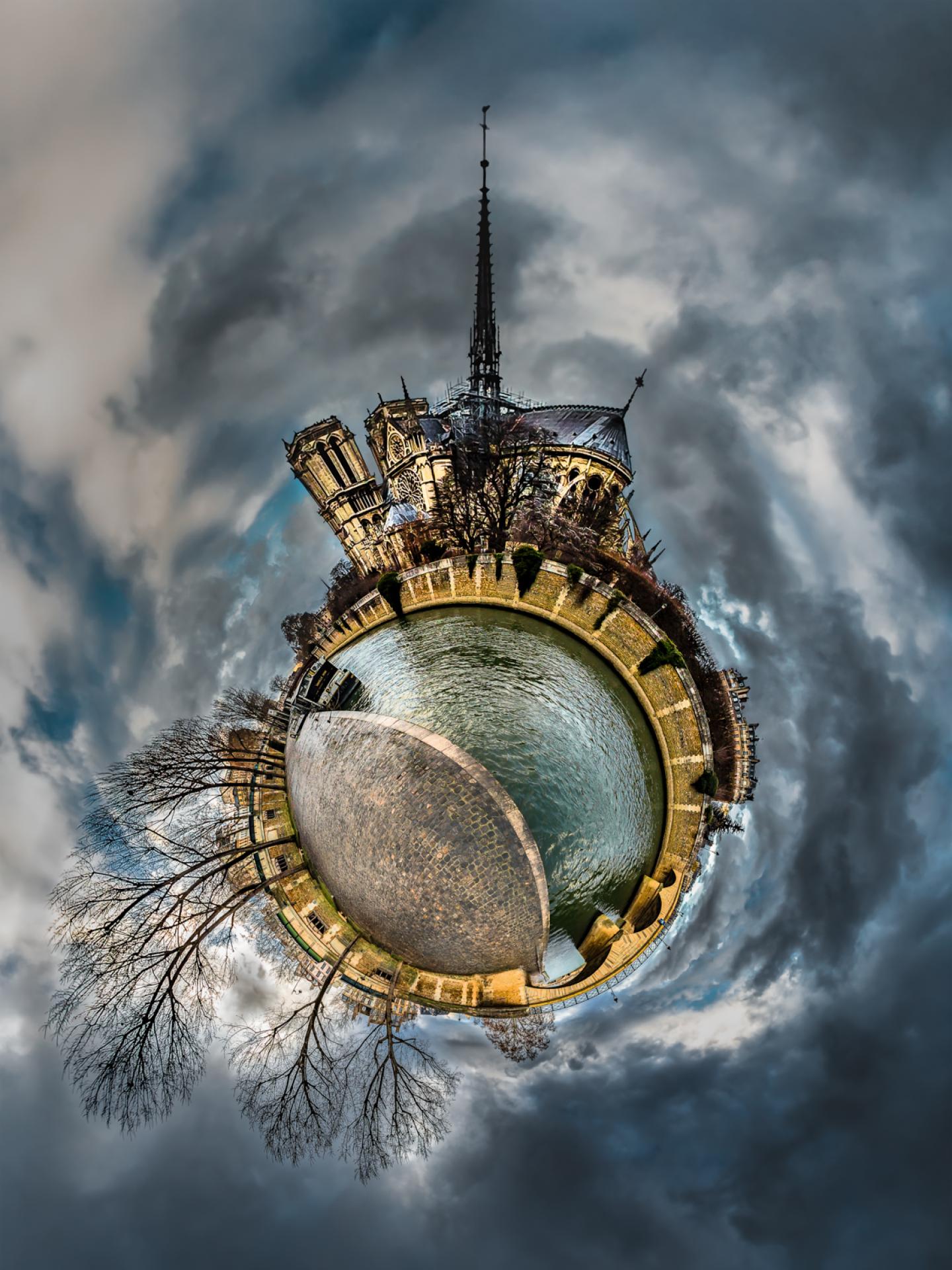 New York Photography Awards Winner - Tiny Planet-sur-Seine