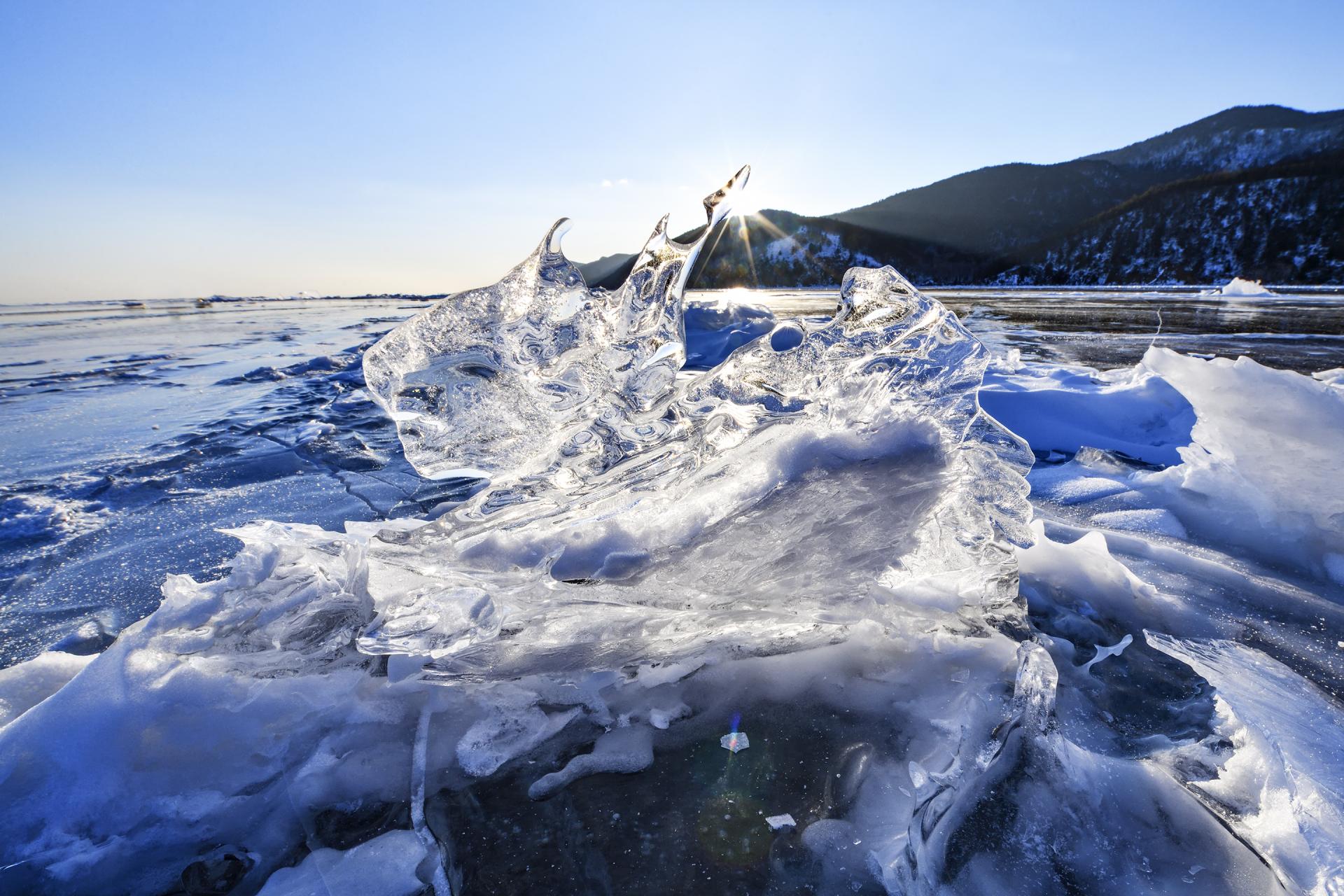 New York Photography Awards Winner - Discover the wonders of Lake Baikal