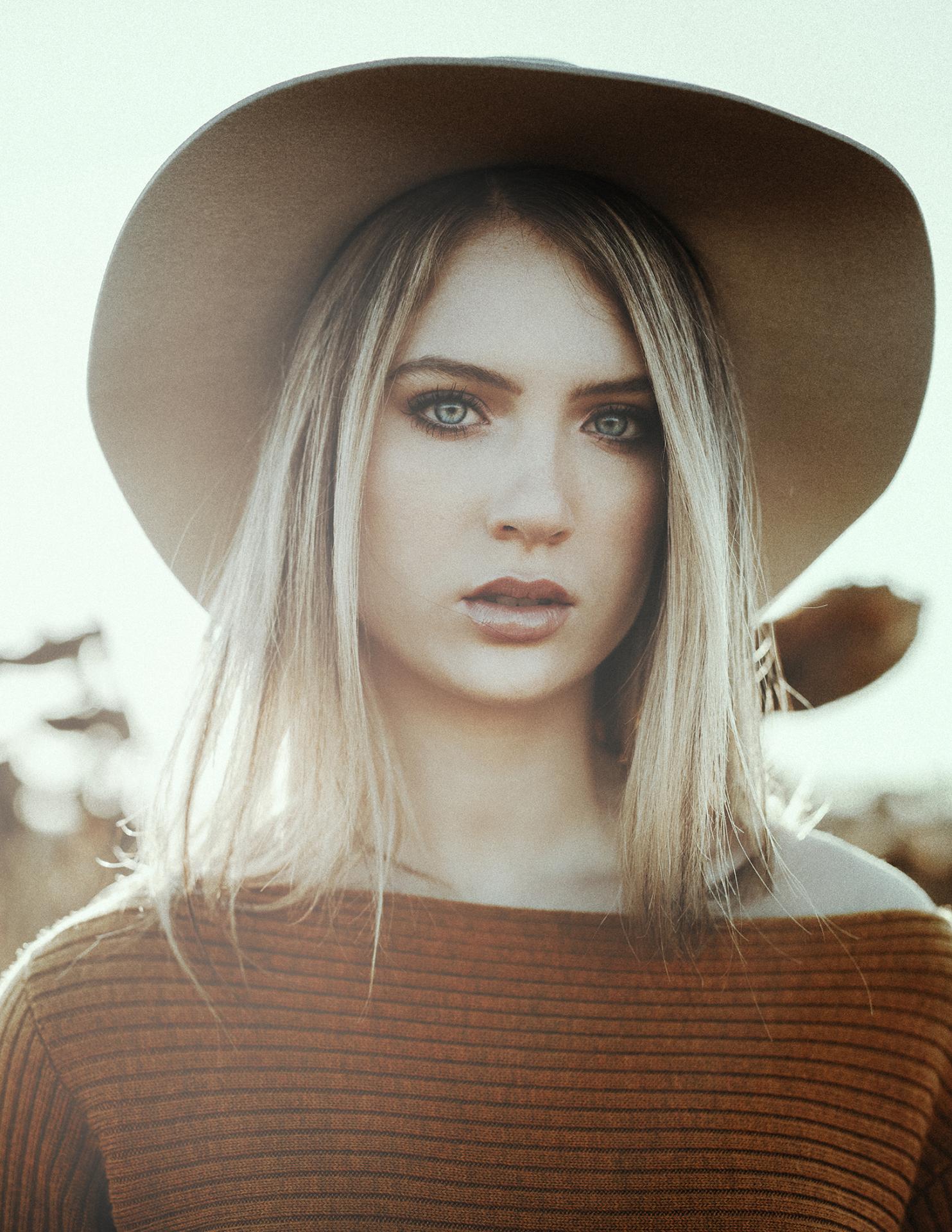 New York Photography Awards Winner - Aritzia Autumn 