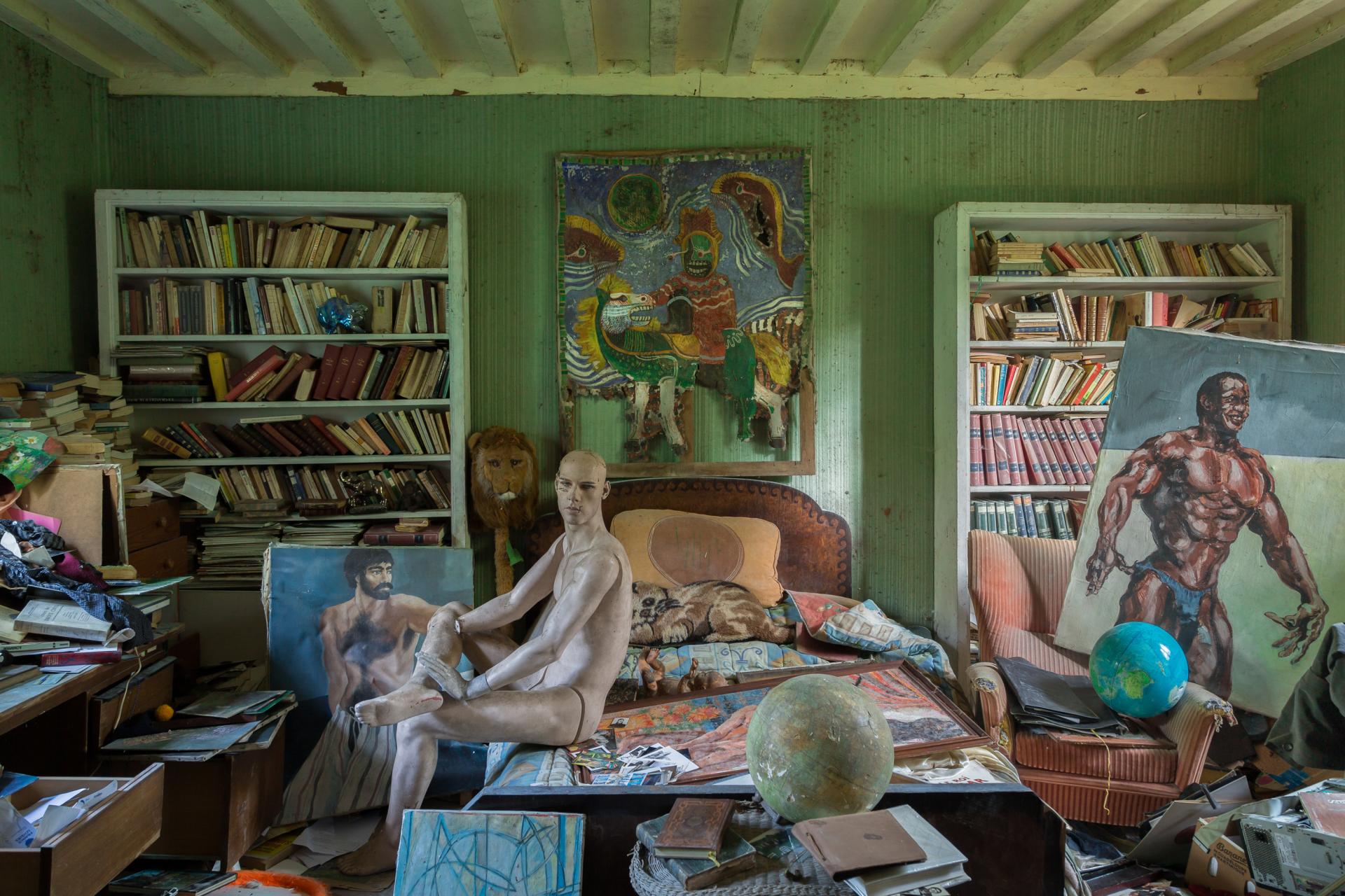 New York Photography Awards Winner - The Artist's Bedroom 