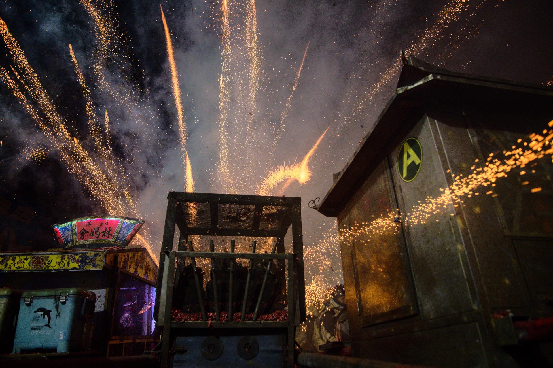 New York Photography Awards Winner -  Yanshui Beehive Fireworks Festival