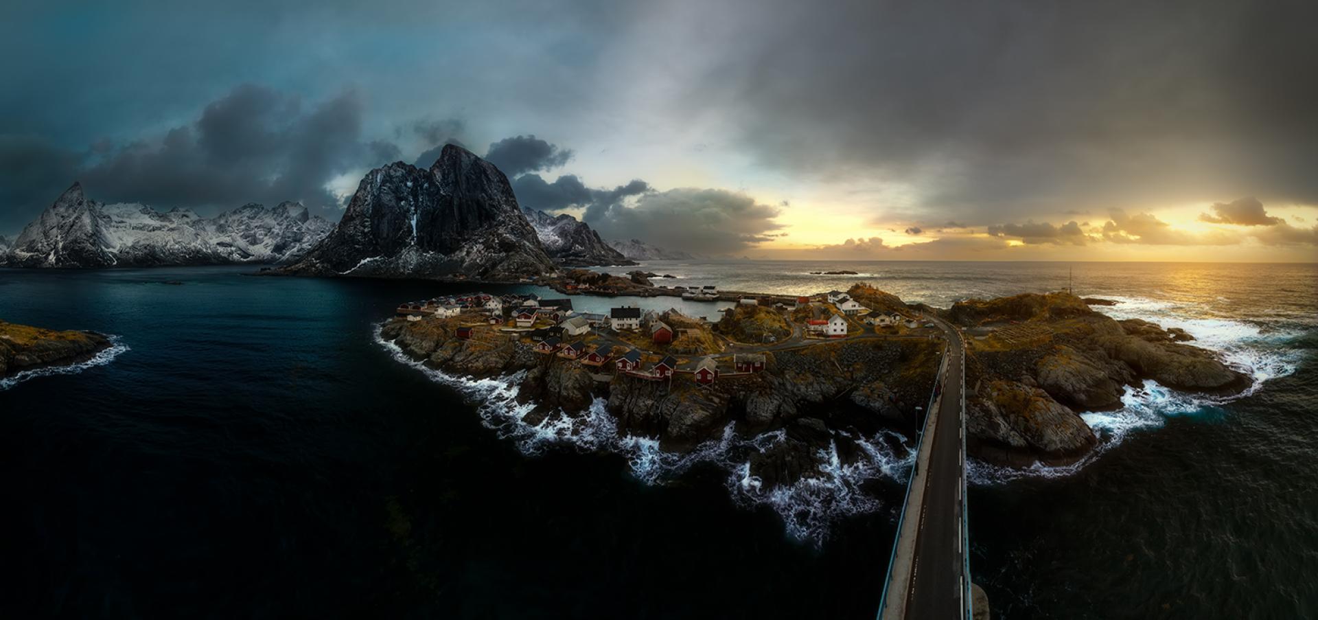 New York Photography Awards Winner - The last lights