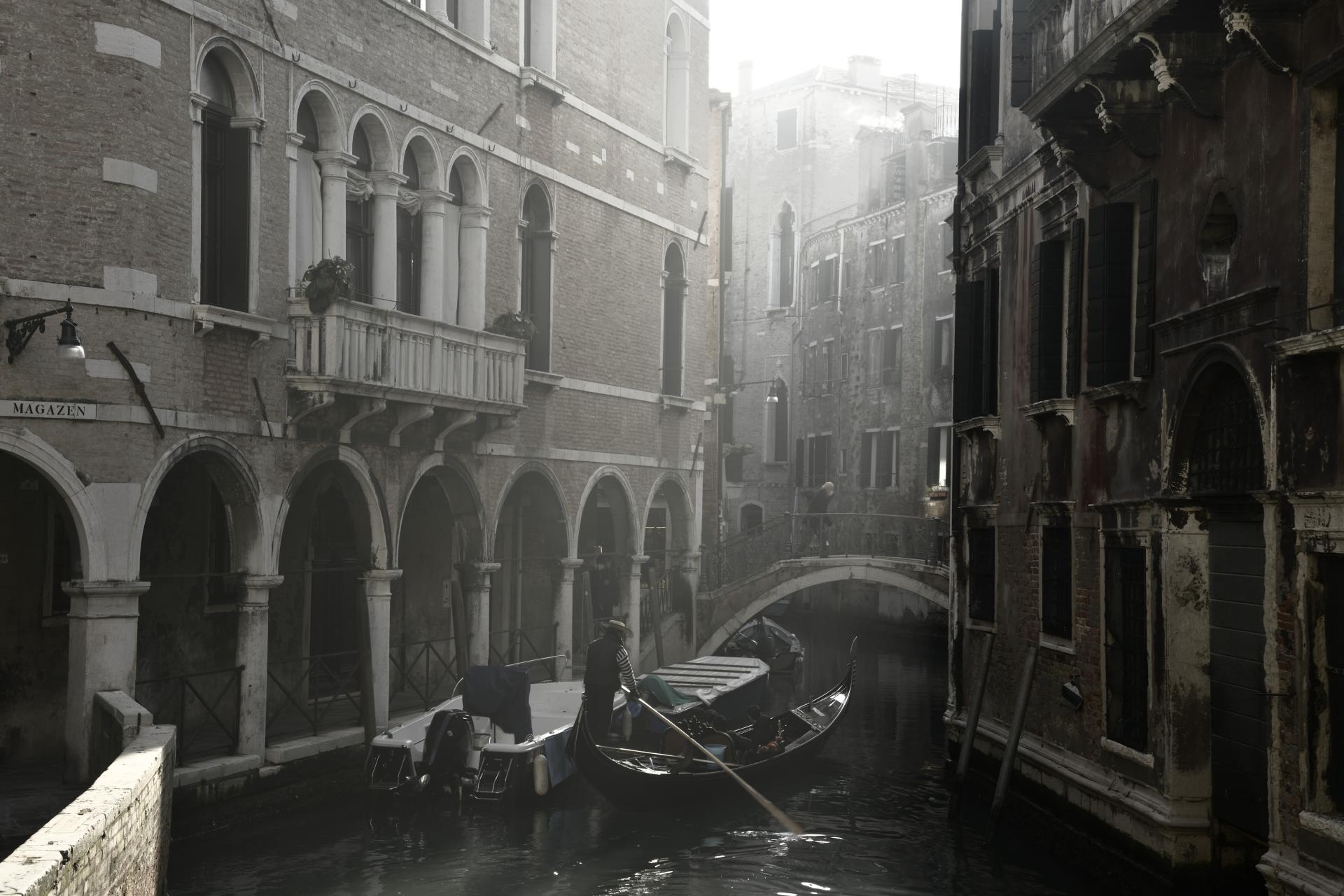 New York Photography Awards Winner - Venice in the Fog