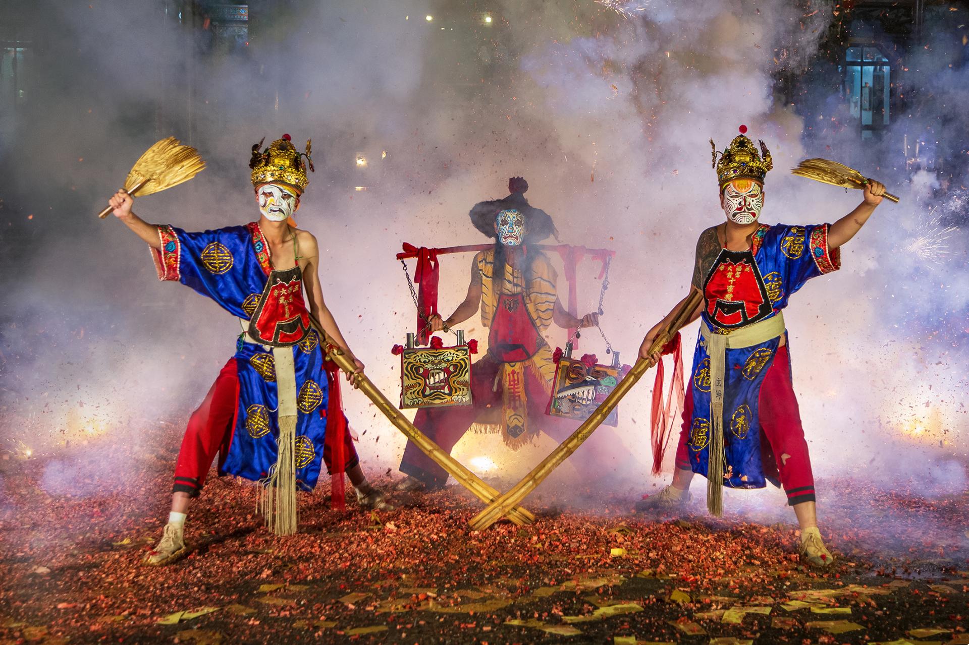 New York Photography Awards Winner - Eight generals will sit on the cannon ceremony